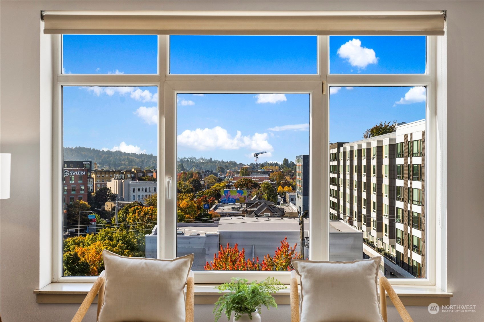 1530 NW Market Street Unit: 607