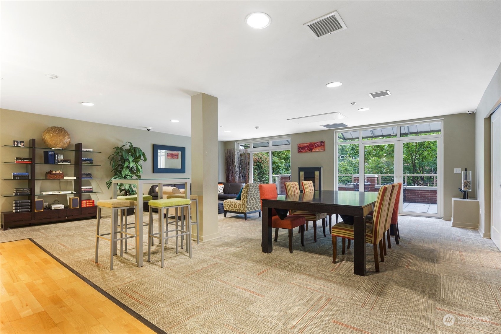 1530 NW Market Street Unit: 607