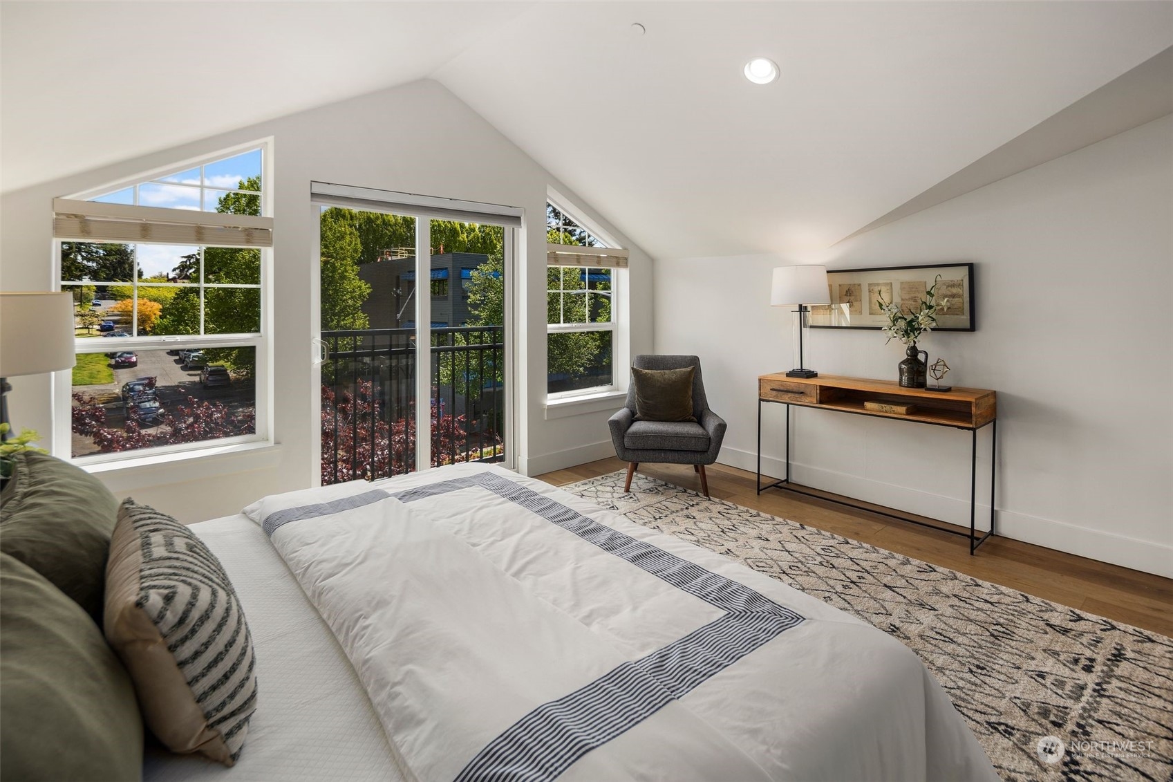 3423 California Avenue SW Unit: A