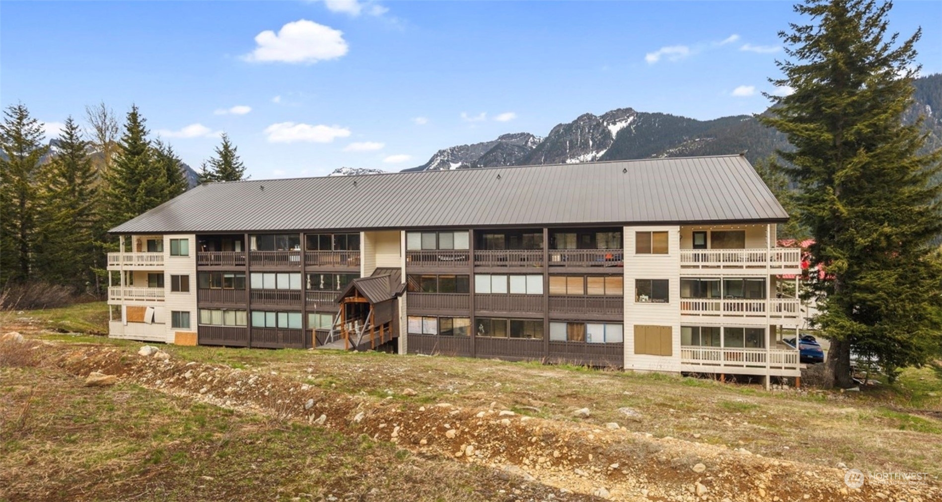 223 Hyak Drive E Unit: 612