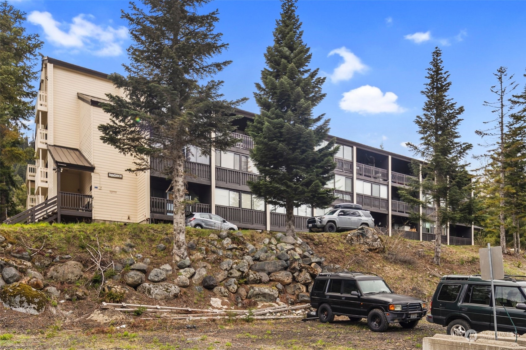 223 Hyak Drive E Unit: 612