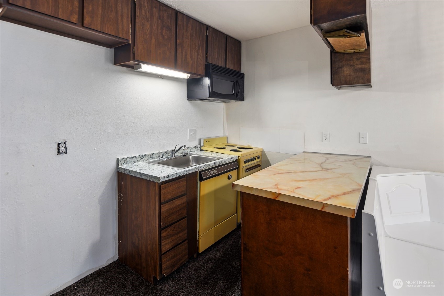 223 Hyak Drive E Unit: 612