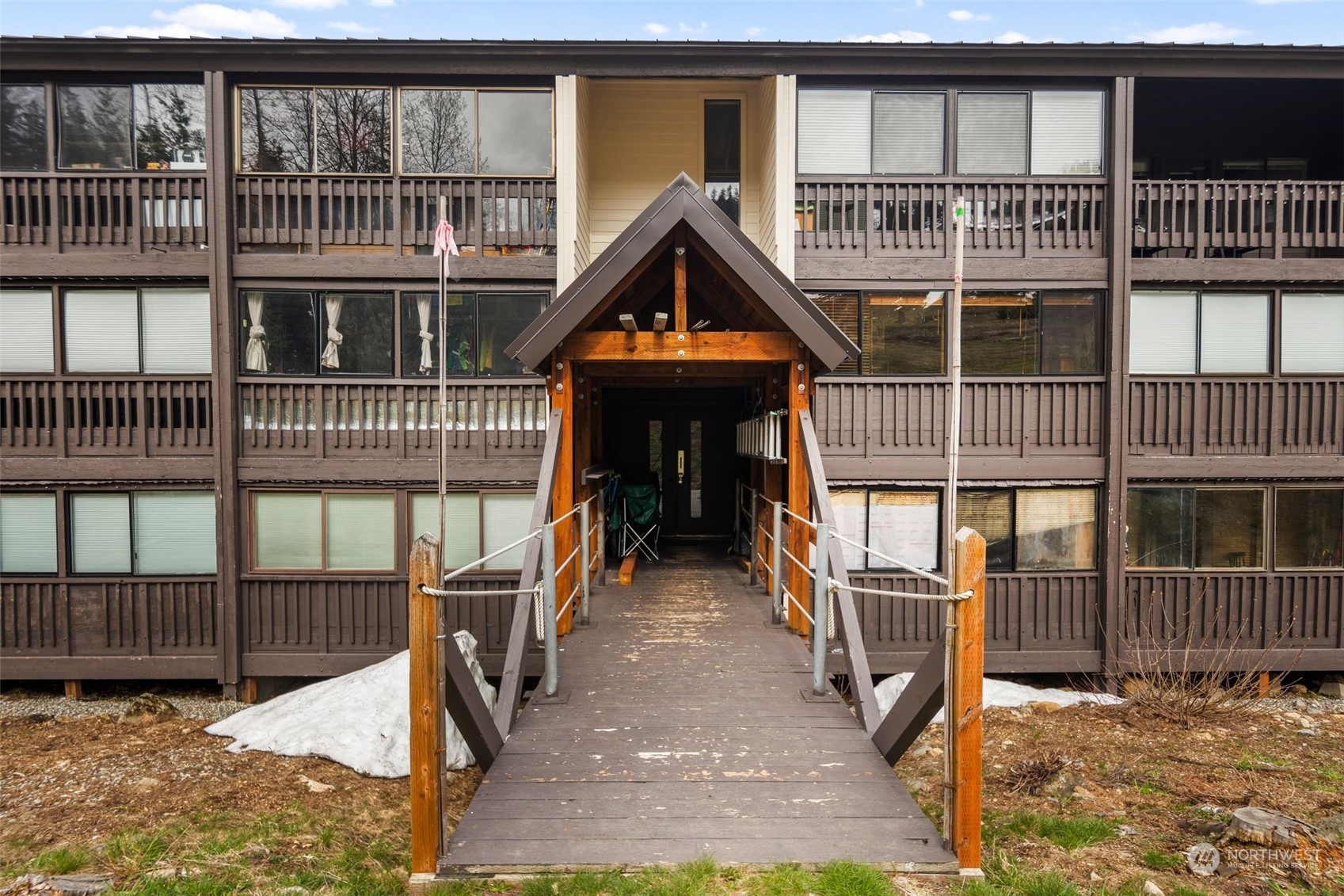 223 Hyak Drive E Unit: 612