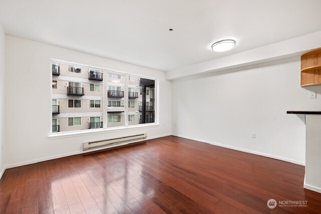 12334 31st Avenue NE Unit: 305