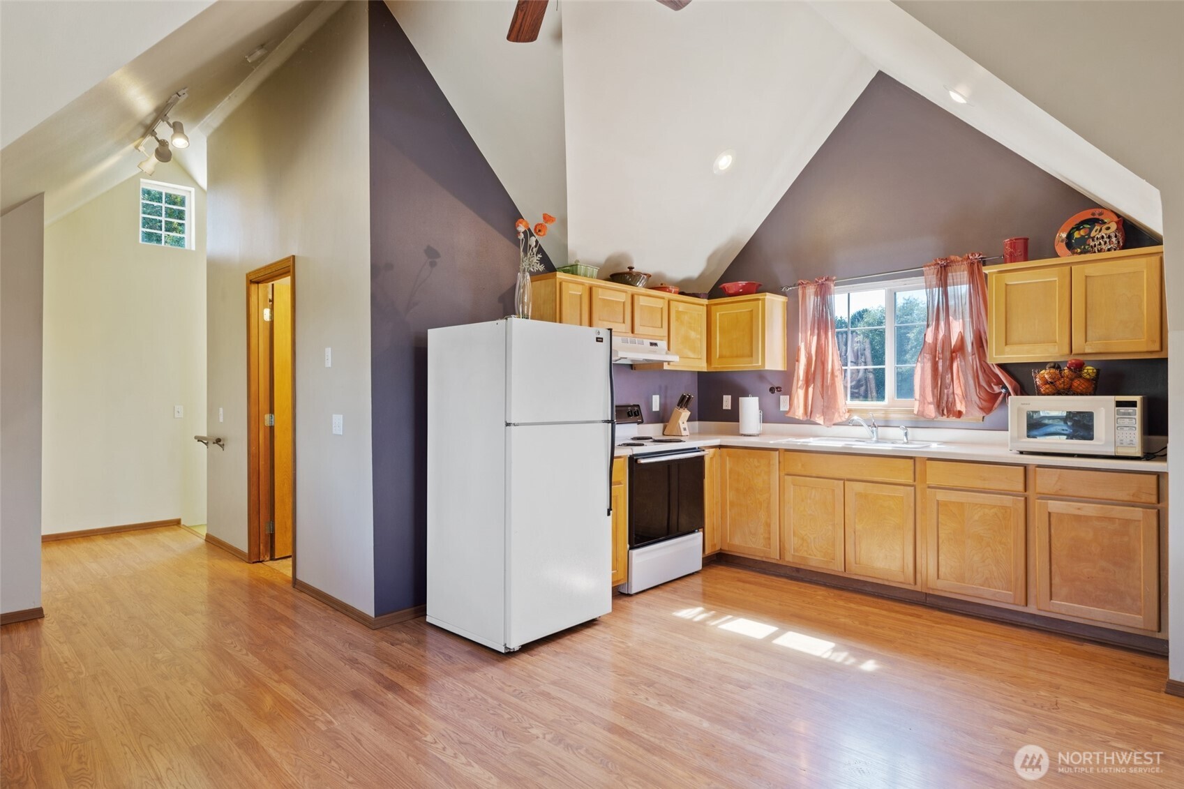 7424 332nd Street NW