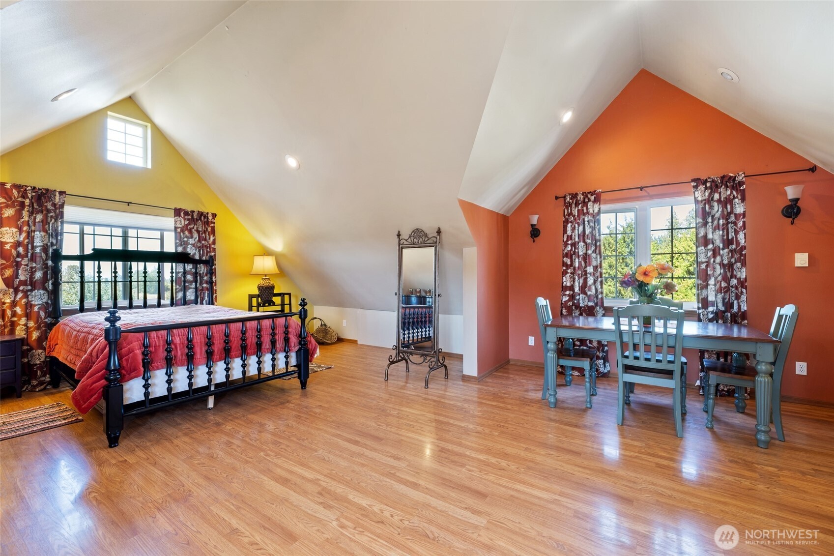 7424 332nd Street NW