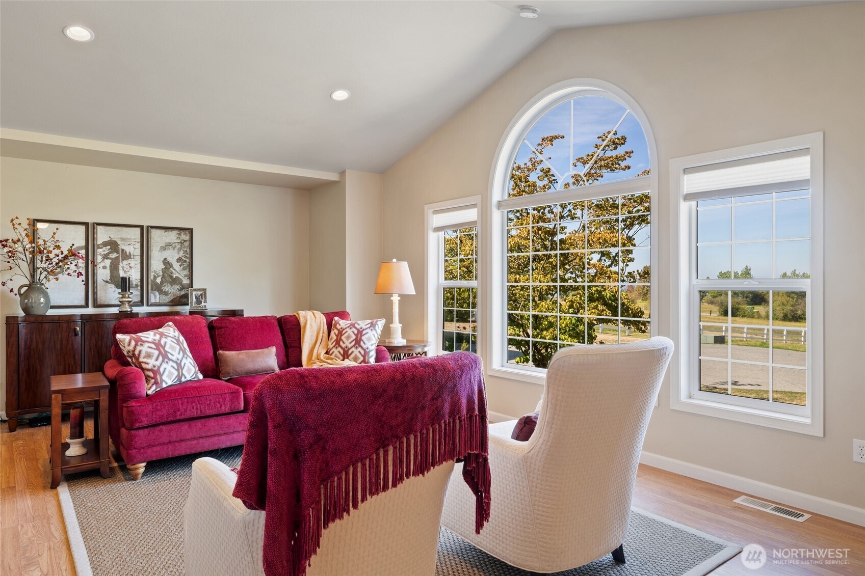 7424 332nd Street NW