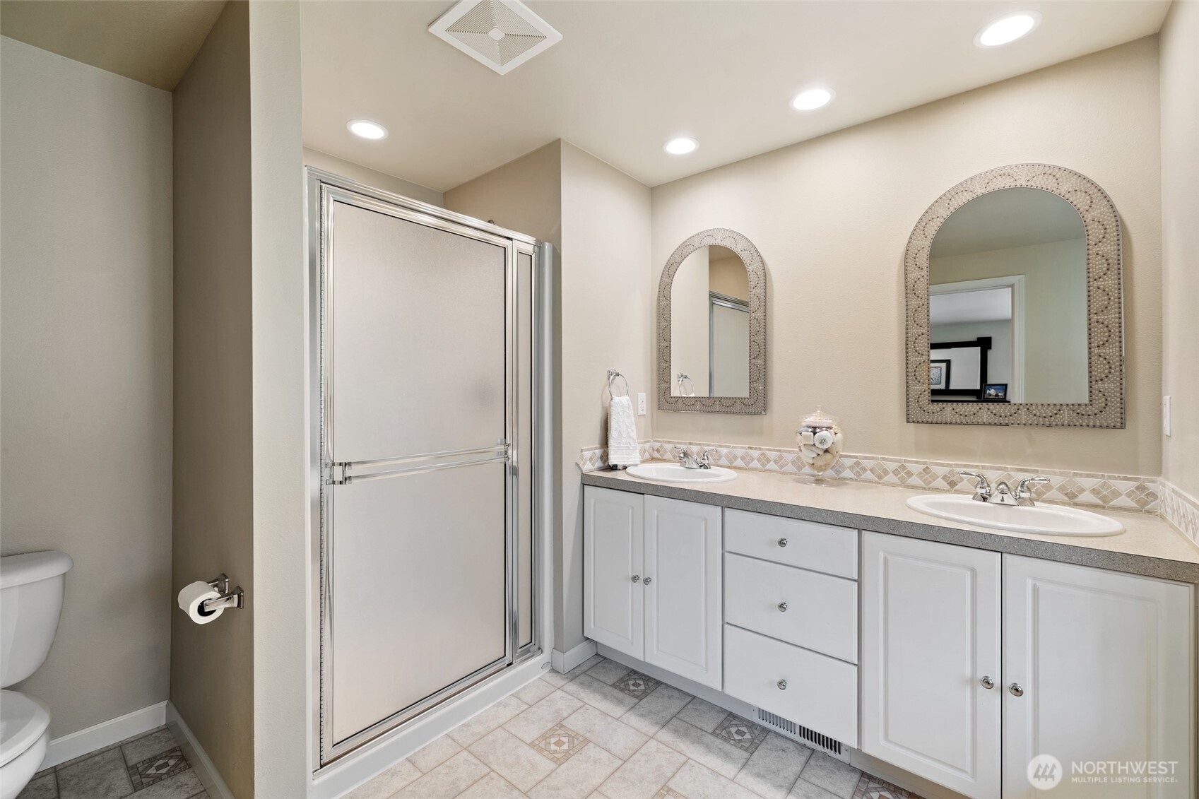 7424 332nd Street NW