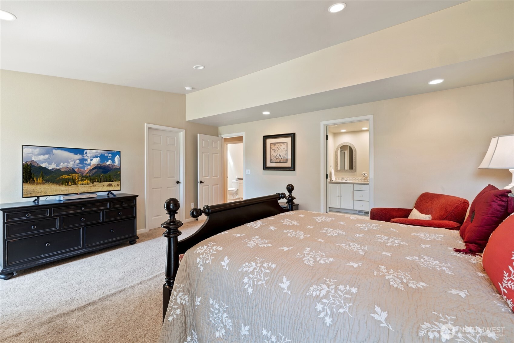 7424 332nd Street NW