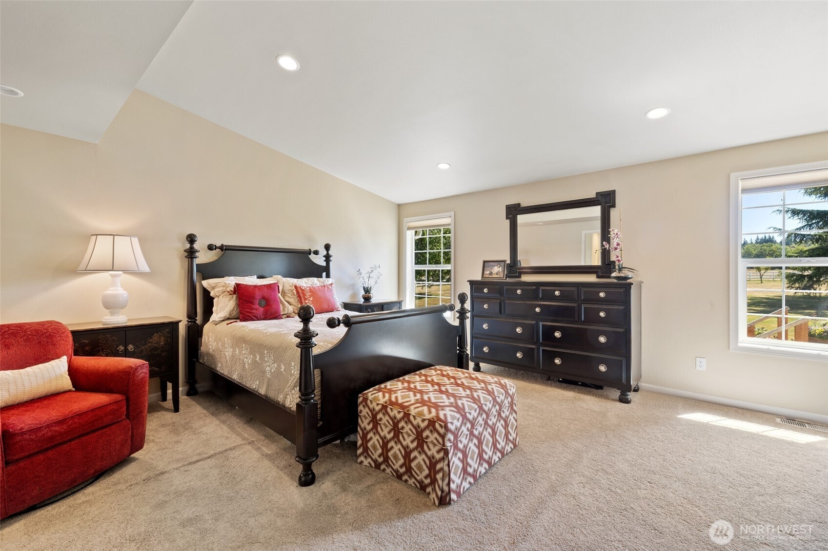 7424 332nd Street NW