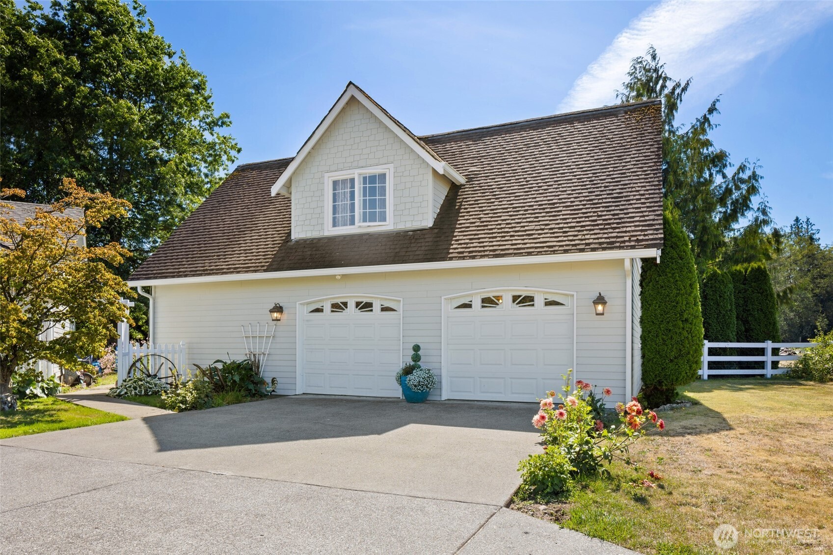 7424 332nd Street NW