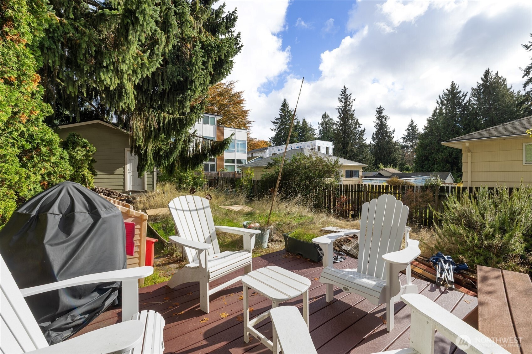 10346 Interlake Avenue N