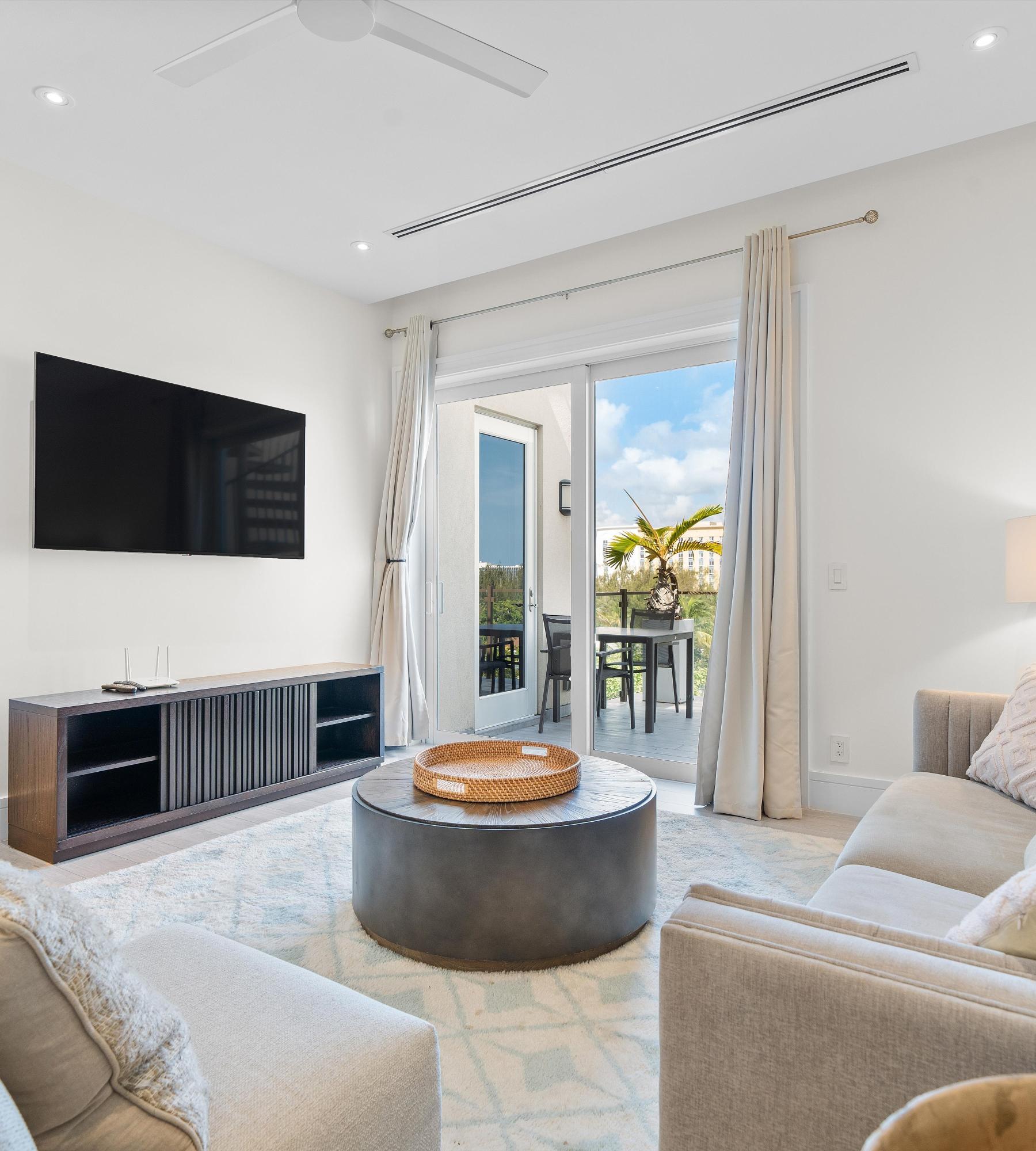 Penthouse 3 - Thirty Six