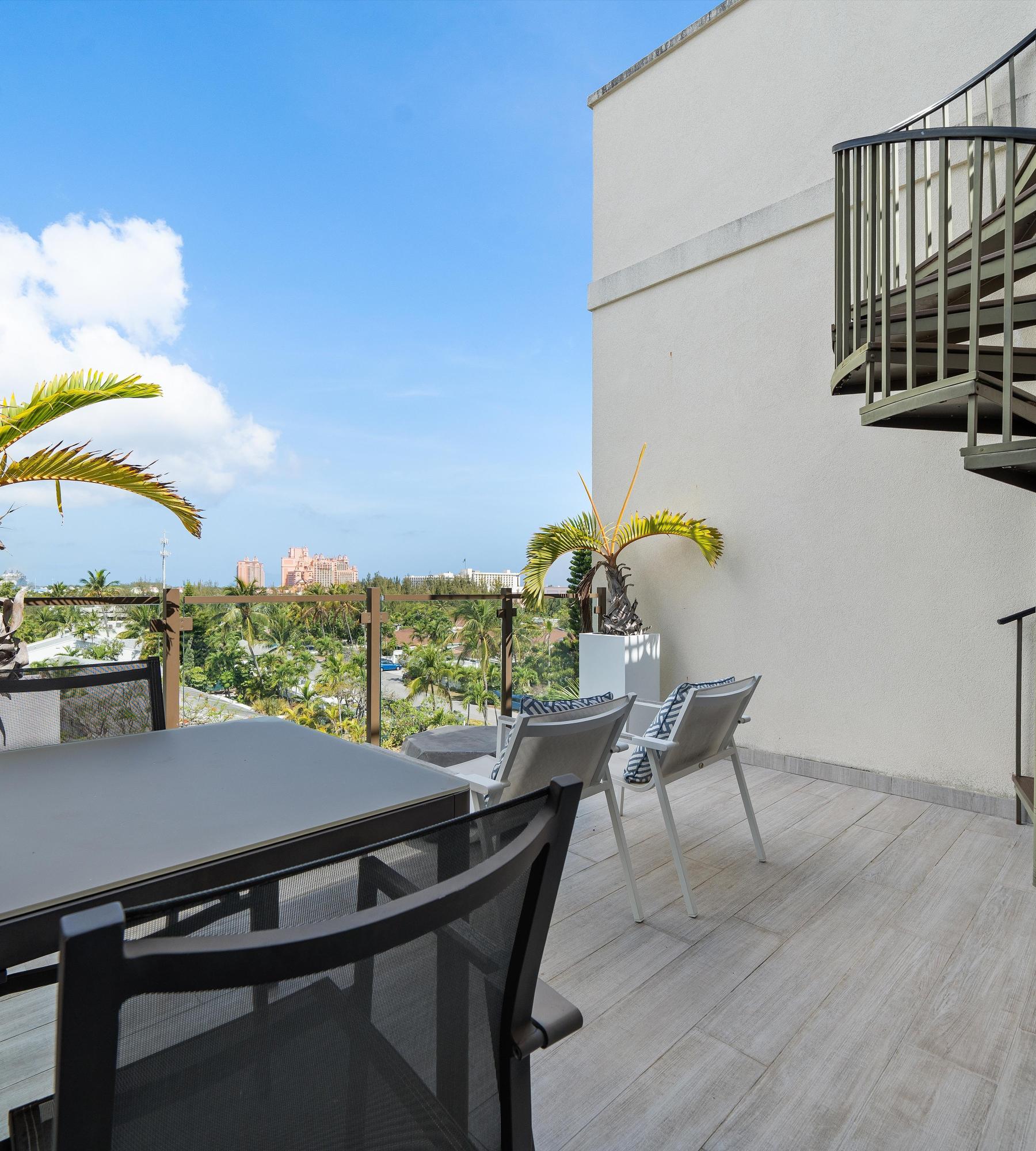 Penthouse 3 - Thirty Six