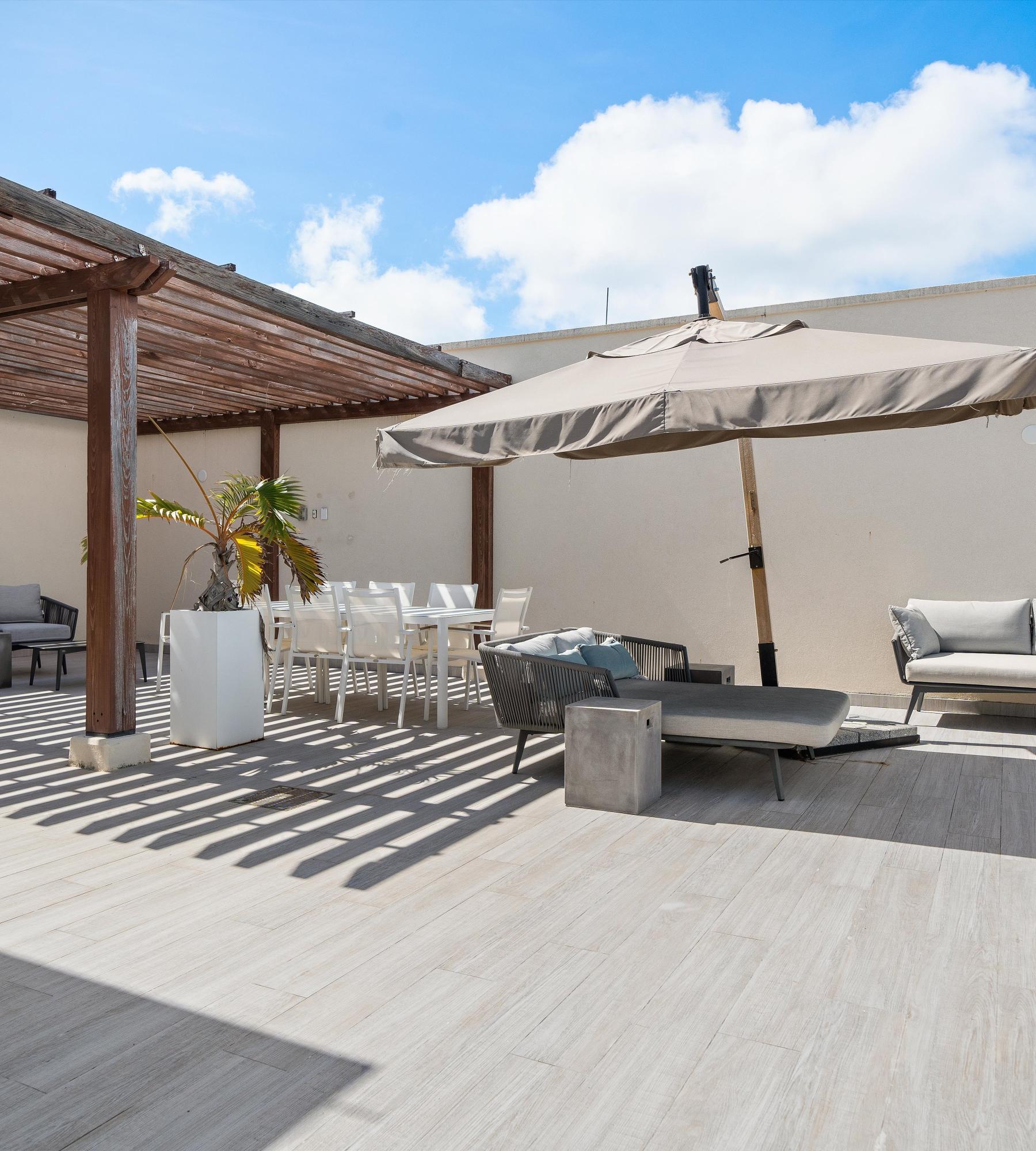 Penthouse 3 - Thirty Six