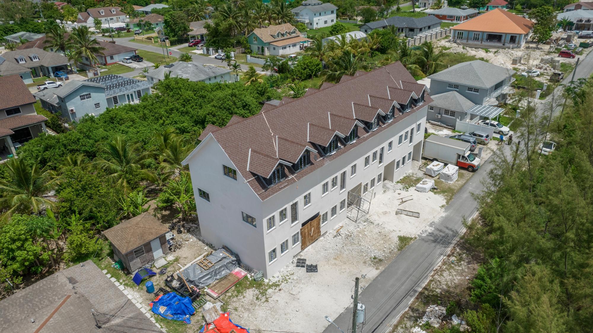 COCHRAN ST, TROPICAL GDNS Unit: 2
