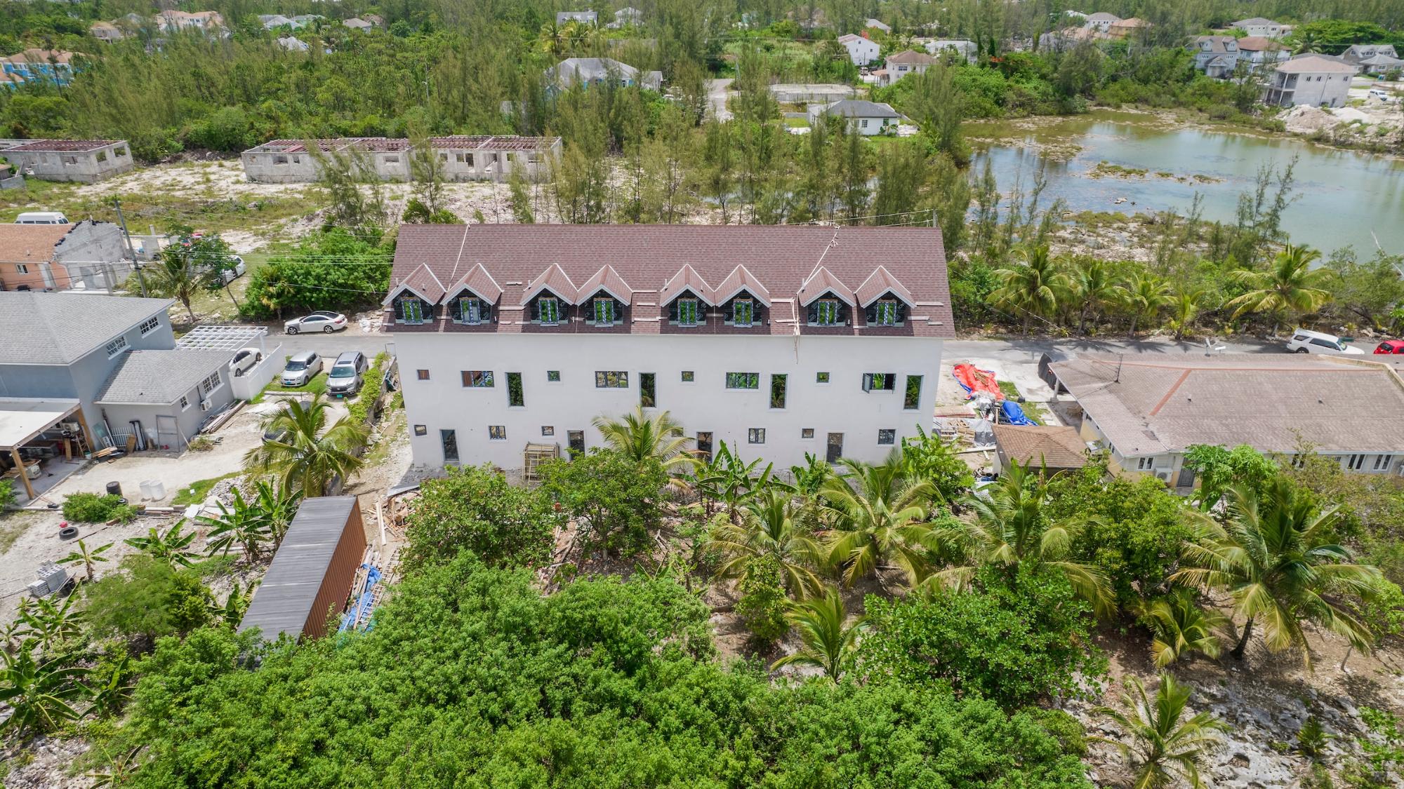 COCHRAN ST, TROPICAL GDNS Unit: 2