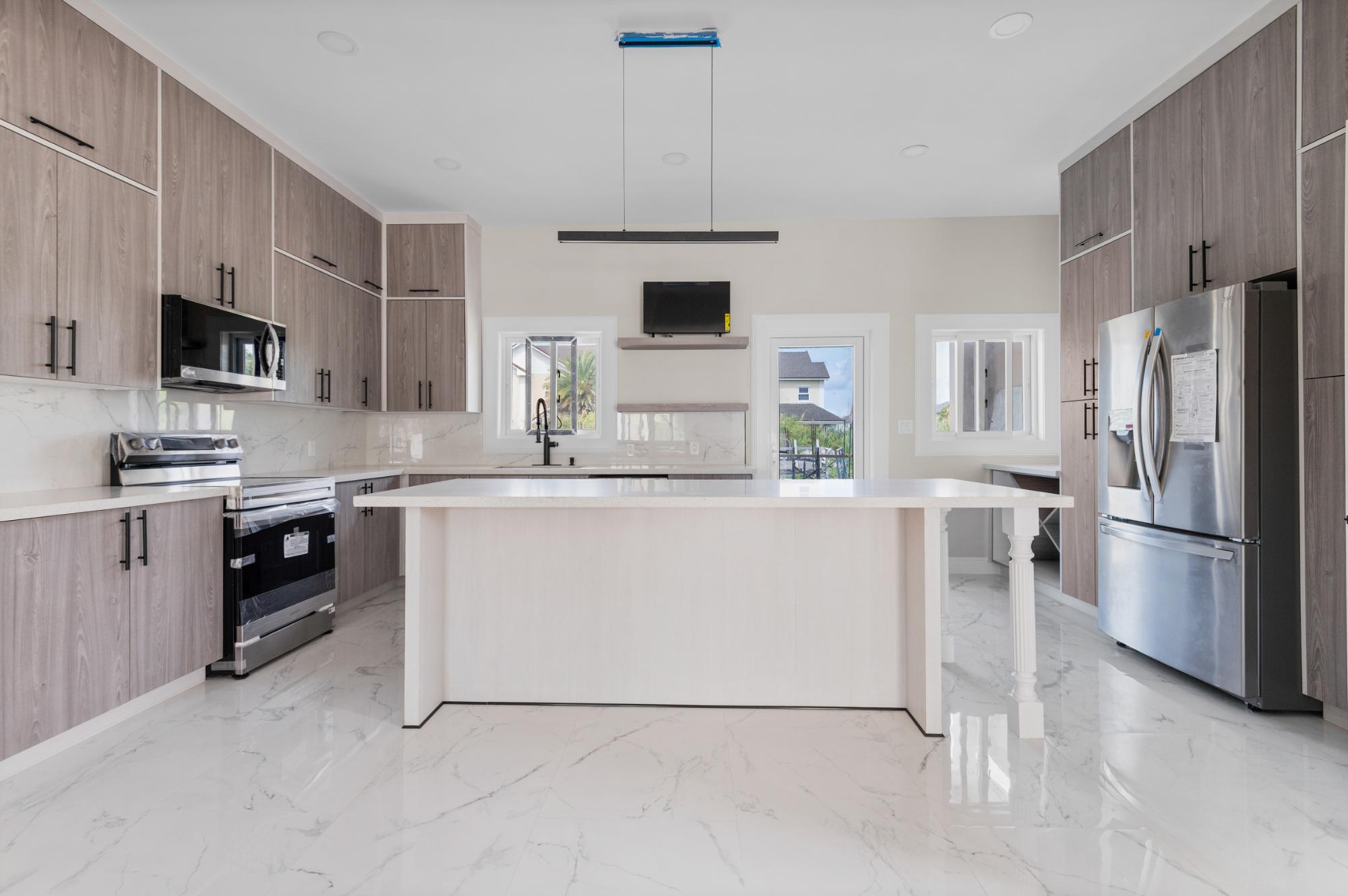 KINGFISH ROAD Unit: 3