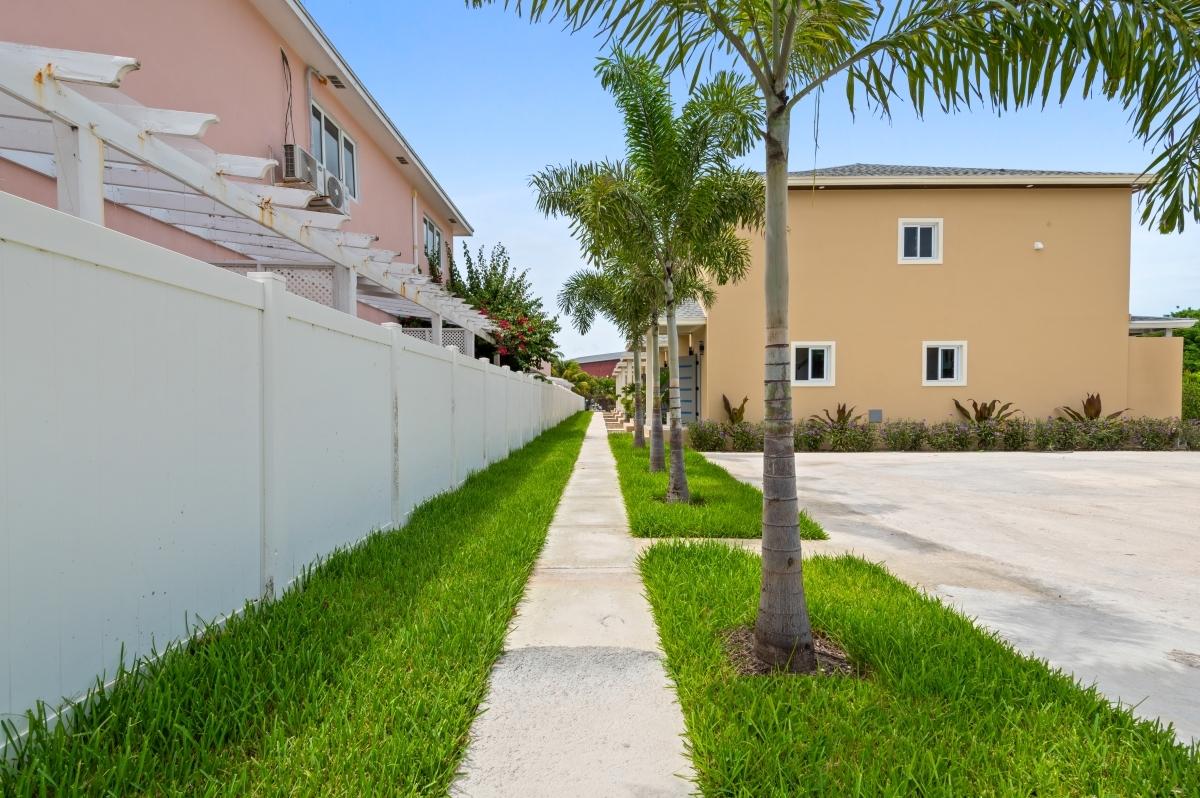KINGFISH ROAD Unit: 5