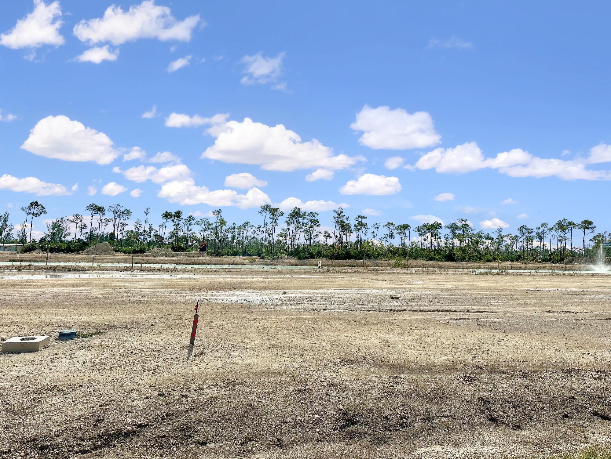 LOT 9, WINDSOR LAKES