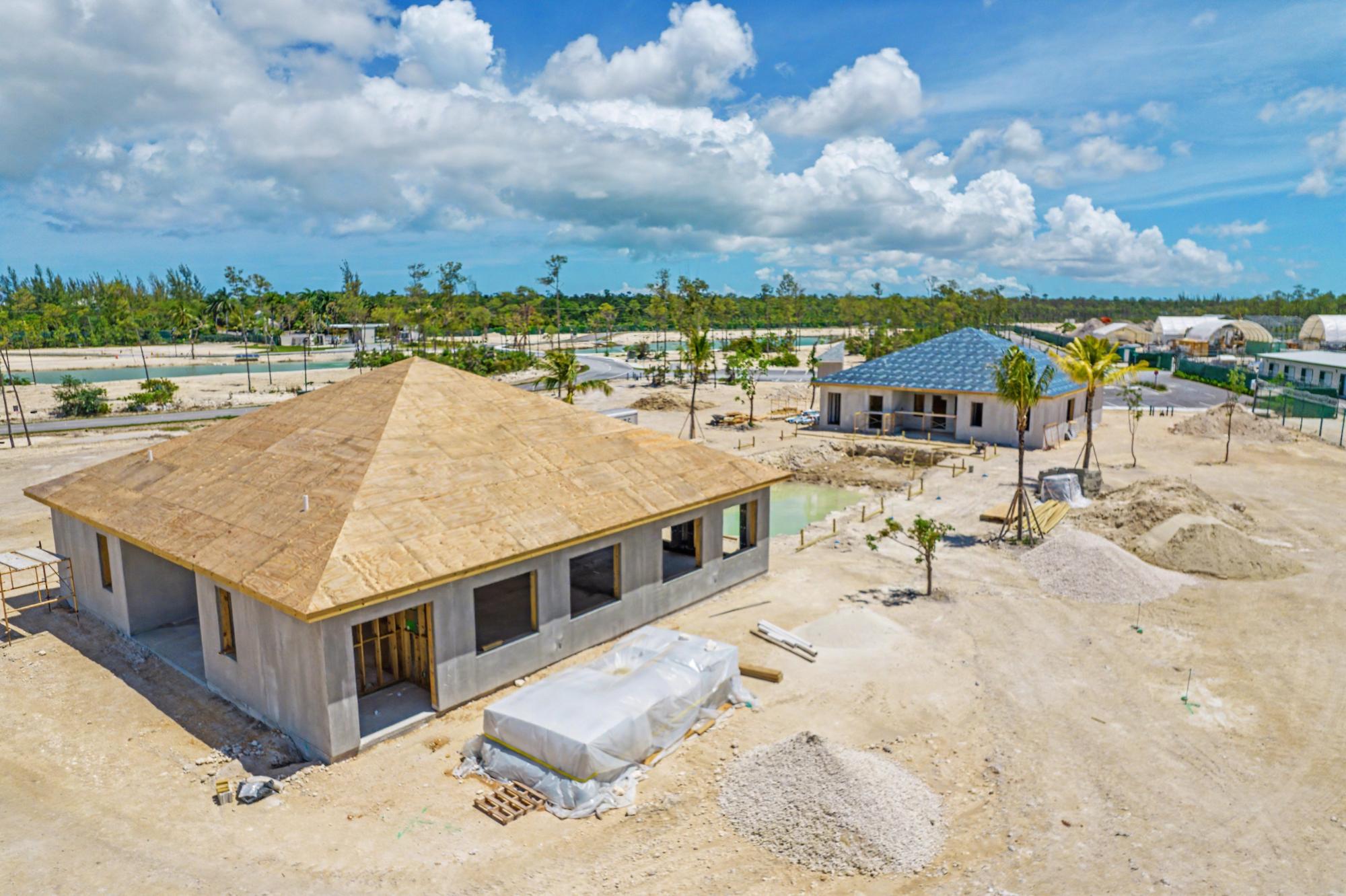 COCOPLUM, WINDSOR LAKES