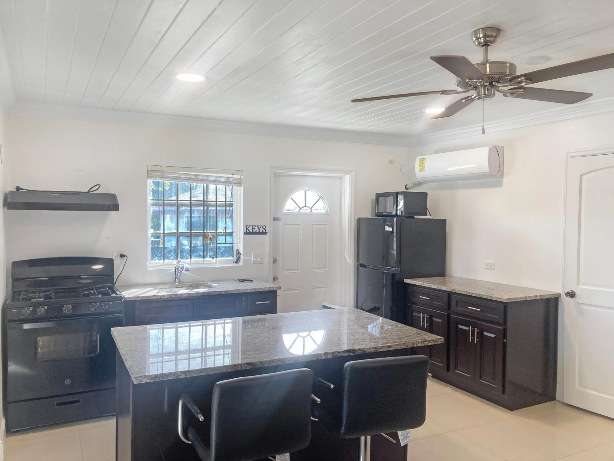 SKYLINE DRIVE Unit: #10