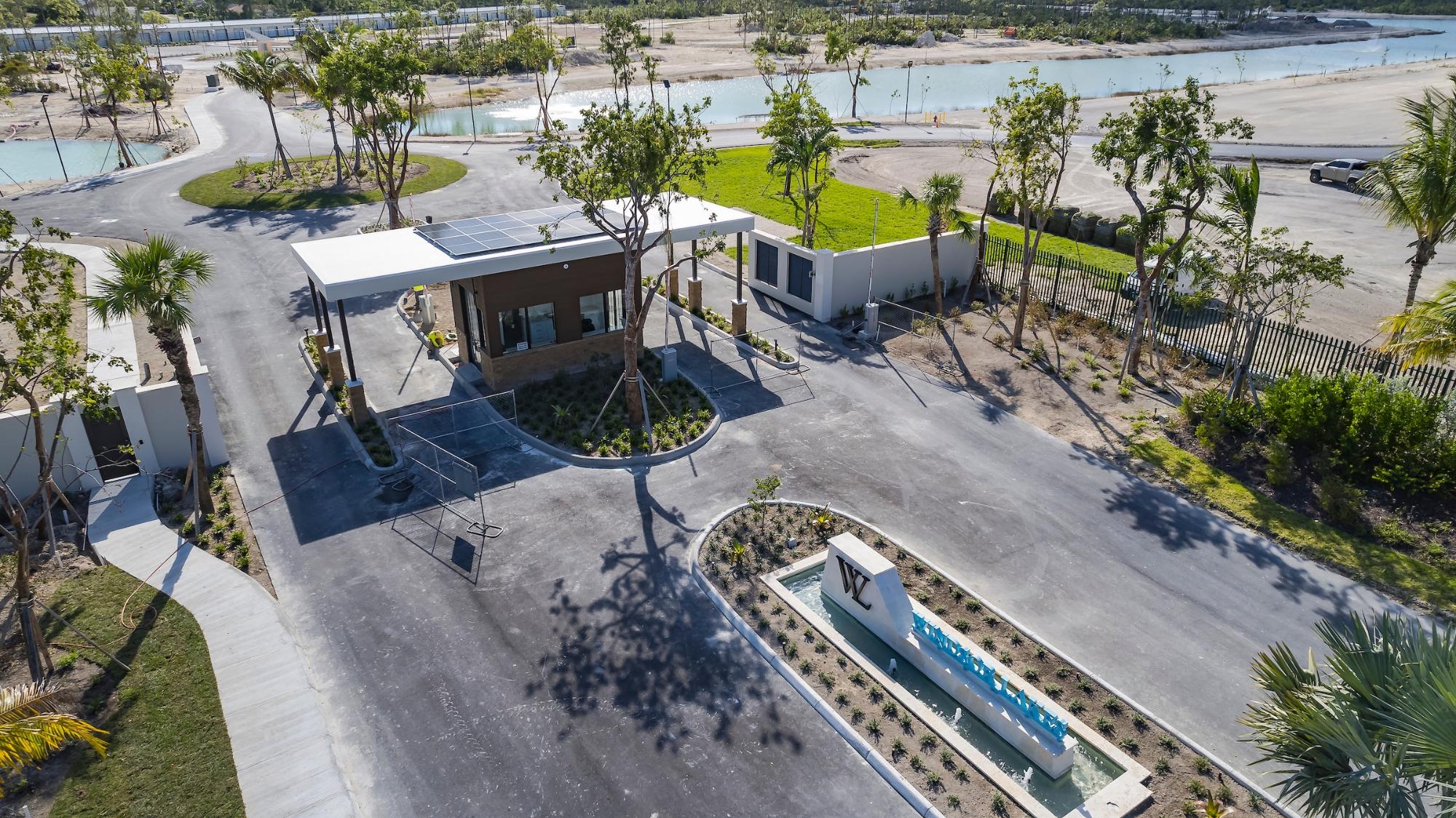 LOT 77, WINDSOR LAKES