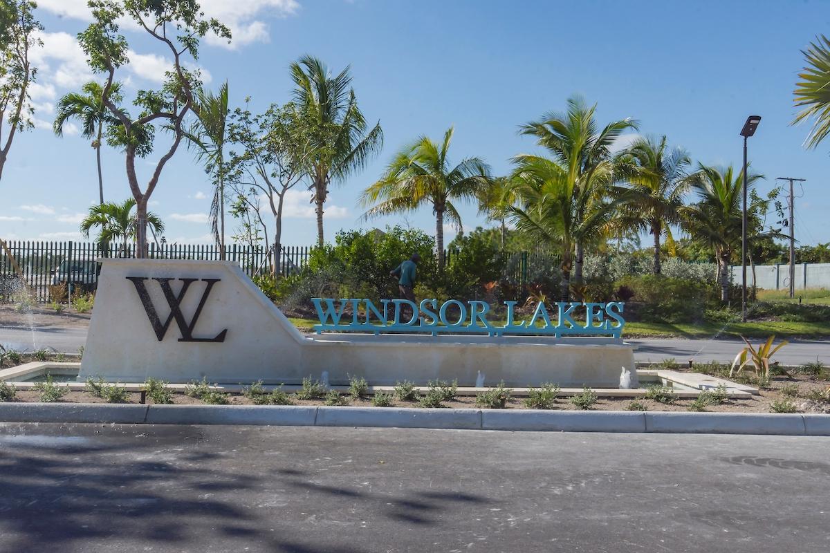 WINDSOR LAKES Unit: LOT 68