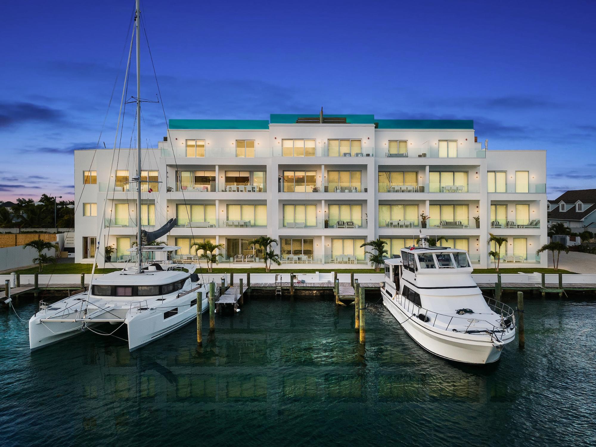 LOT 84 - PALM CAY