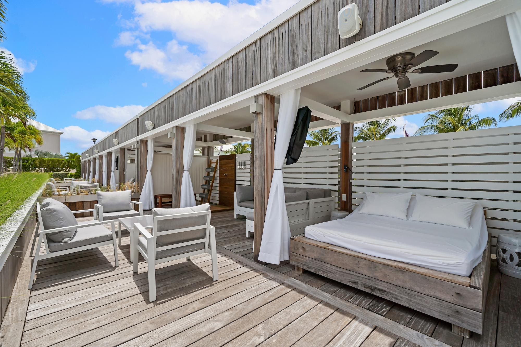 LOT 84 - PALM CAY