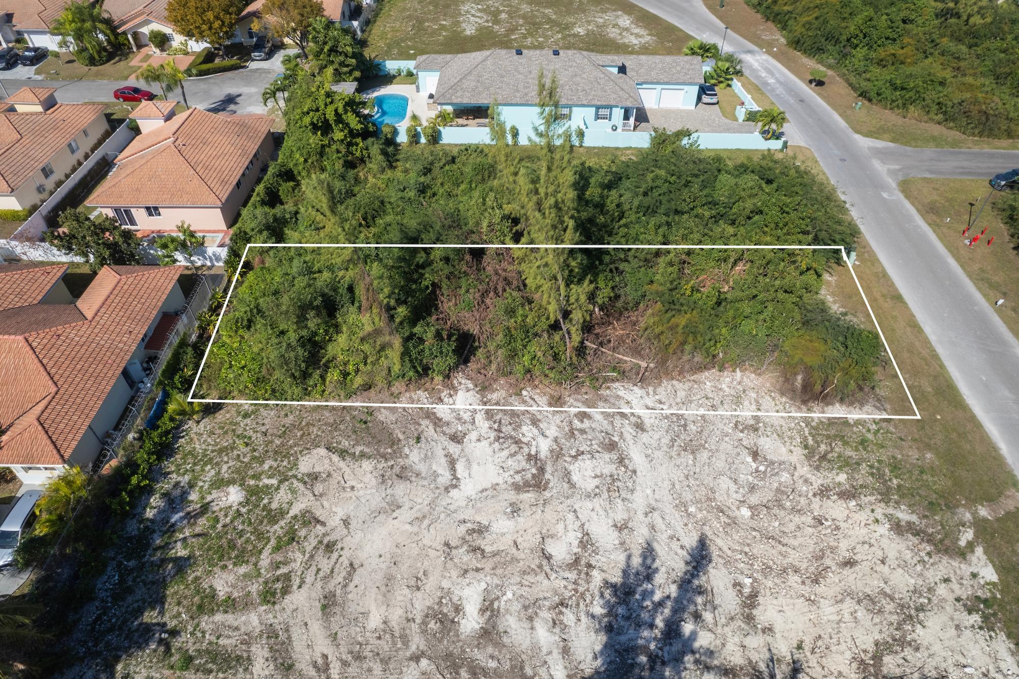 LOT 85 - PALM CAY