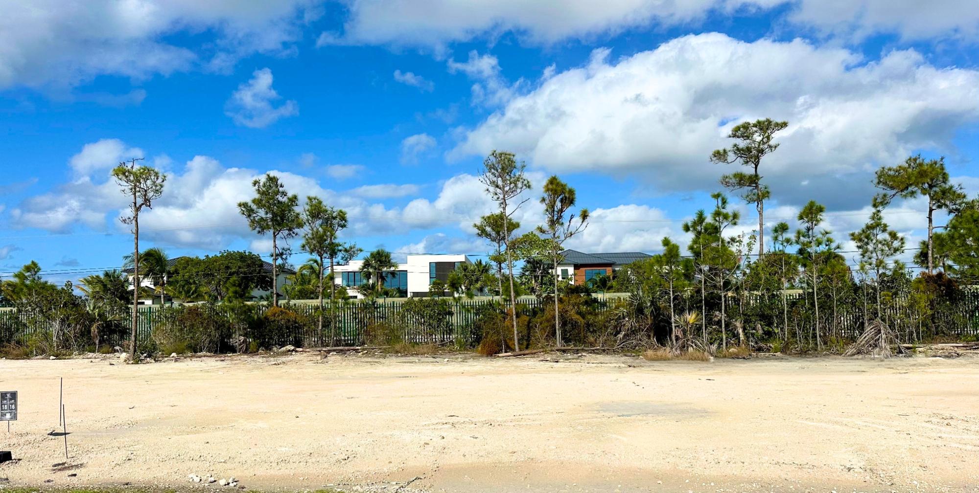 LOT 15 WINDSOR LAKES