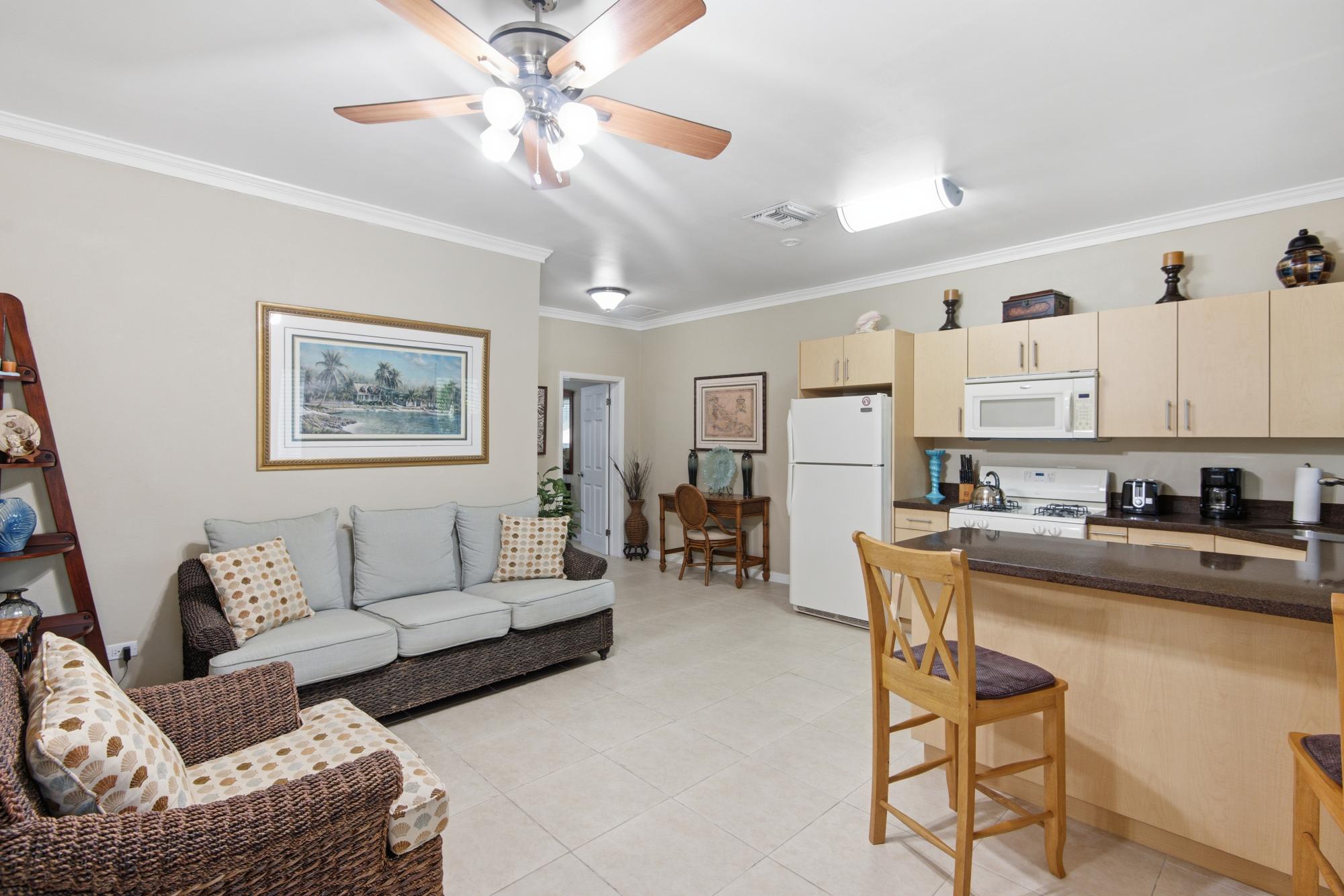 53 VENICE BAY BLVD. Unit: Unit 2