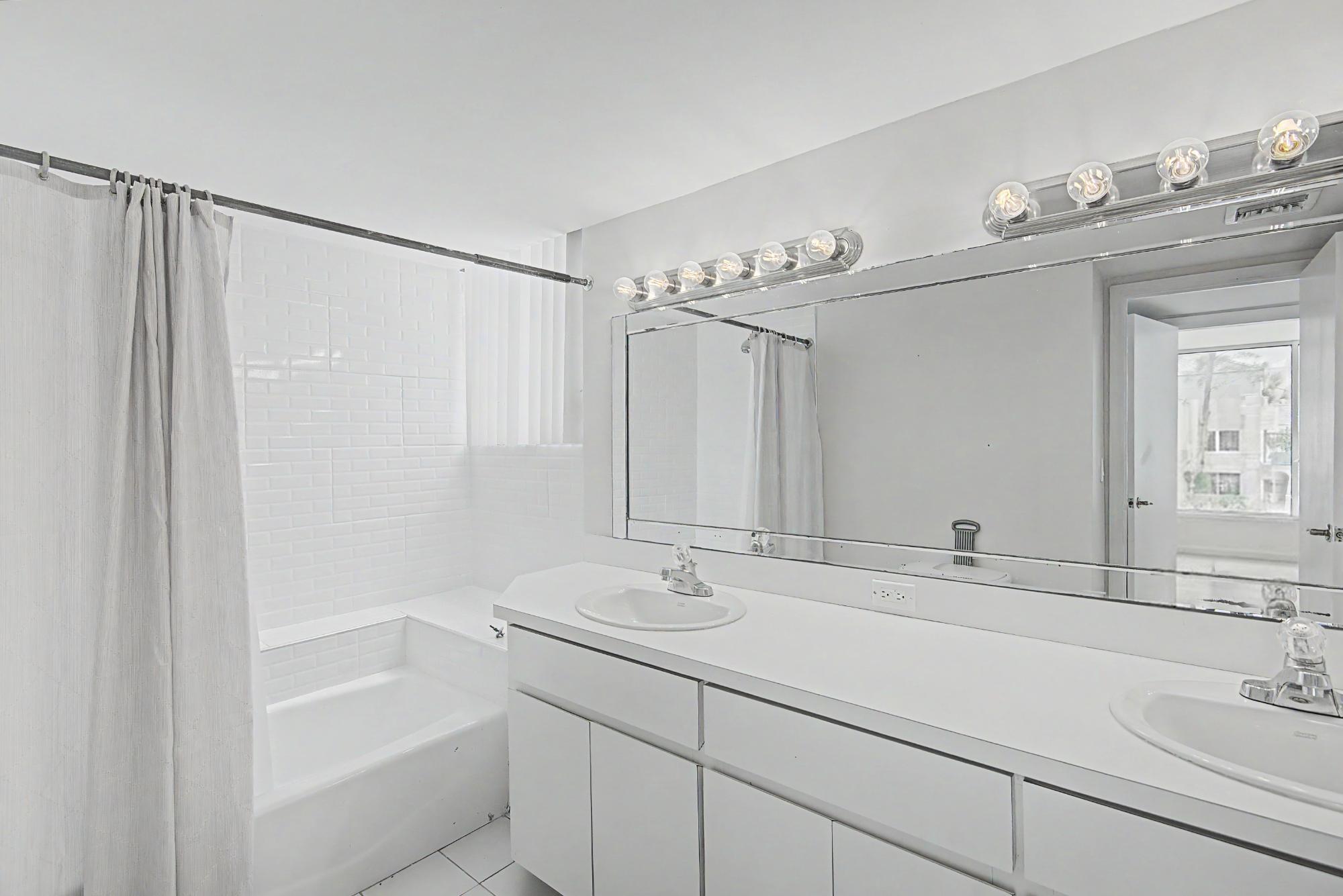 CABLE BEACH Unit: Unit 201