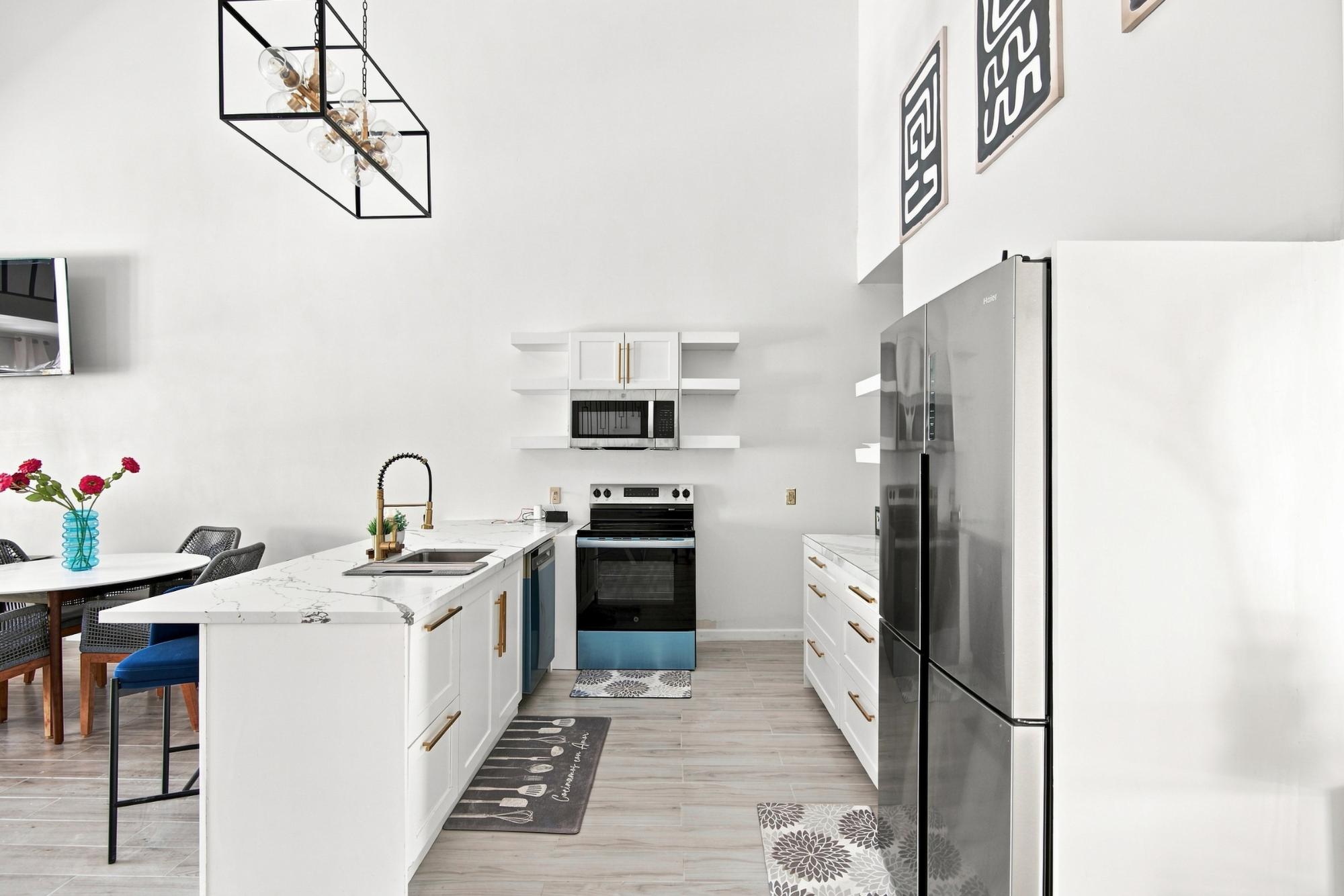UNIT 1A, ATLANTIC DRIVE
