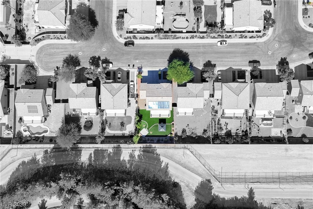 3217 Green Ice Avenue