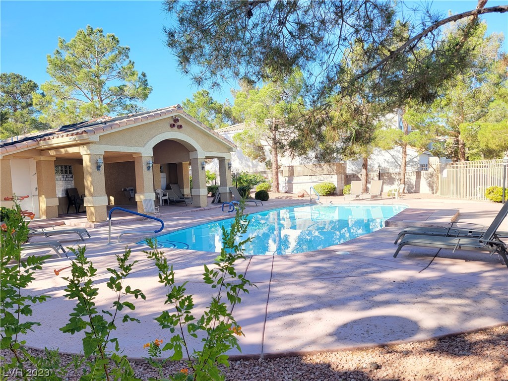 3477 Bankside Drive