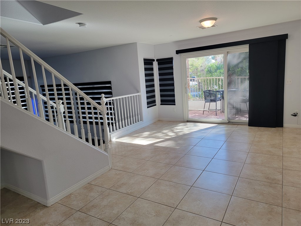 3477 Bankside Drive