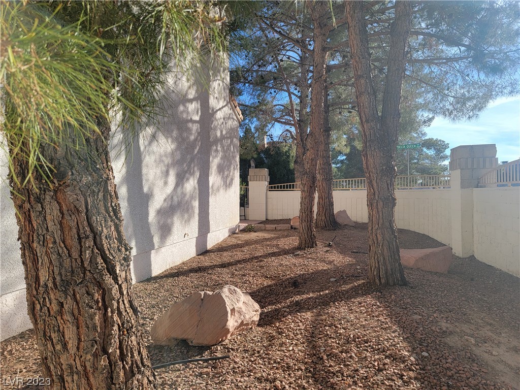 3477 Bankside Drive