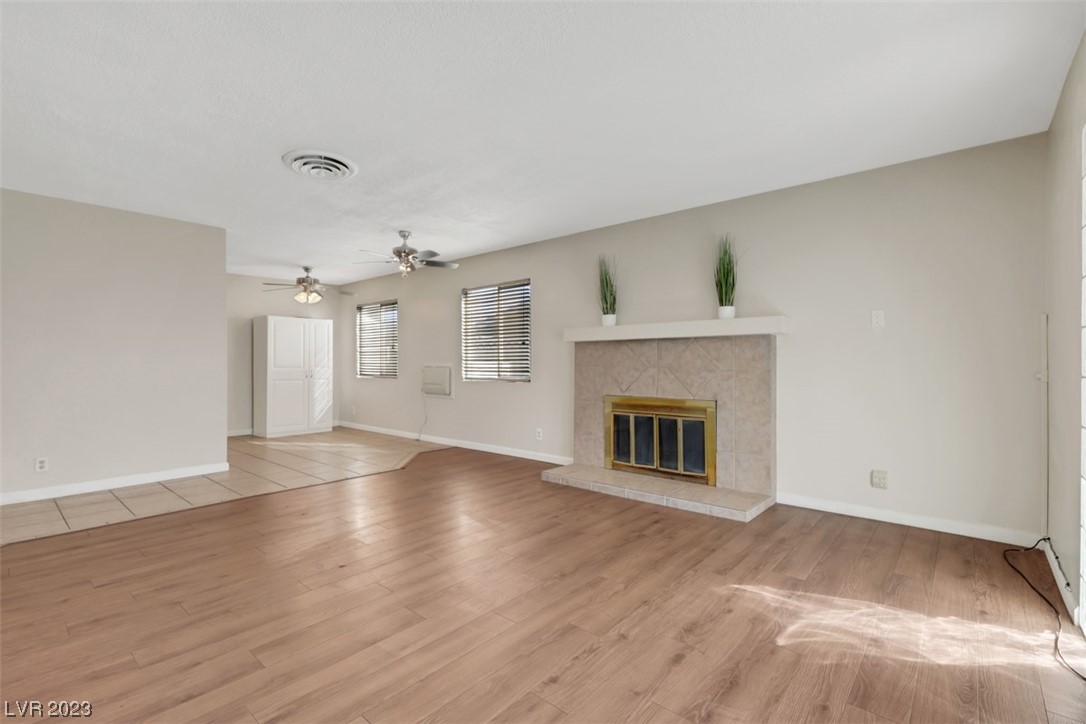 5905 Apple Valley Lane