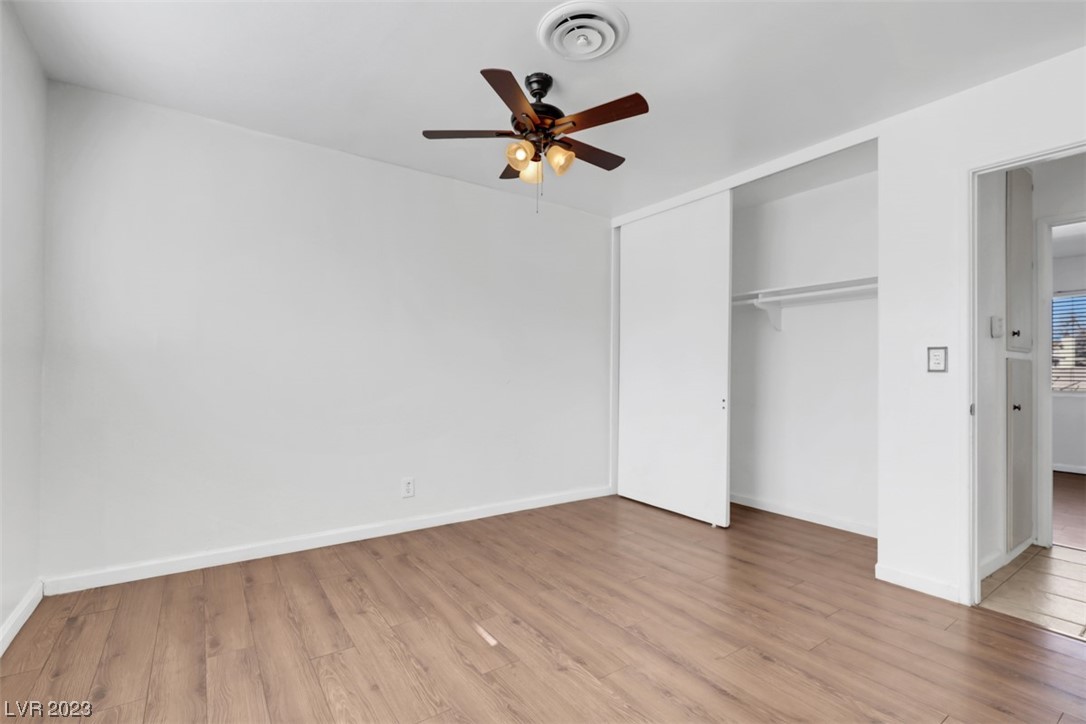 5905 Apple Valley Lane