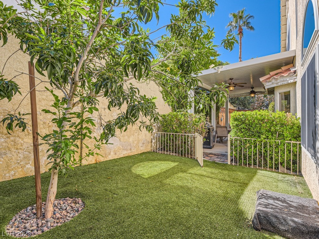1761 Curio Terrace