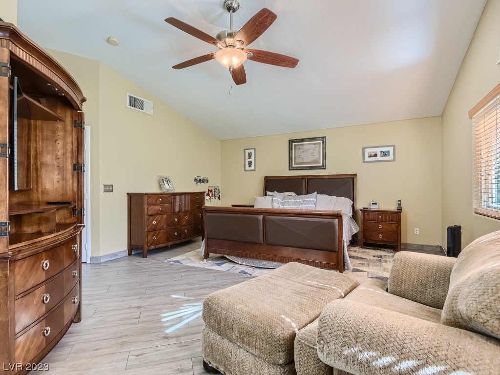 1761 Curio Terrace