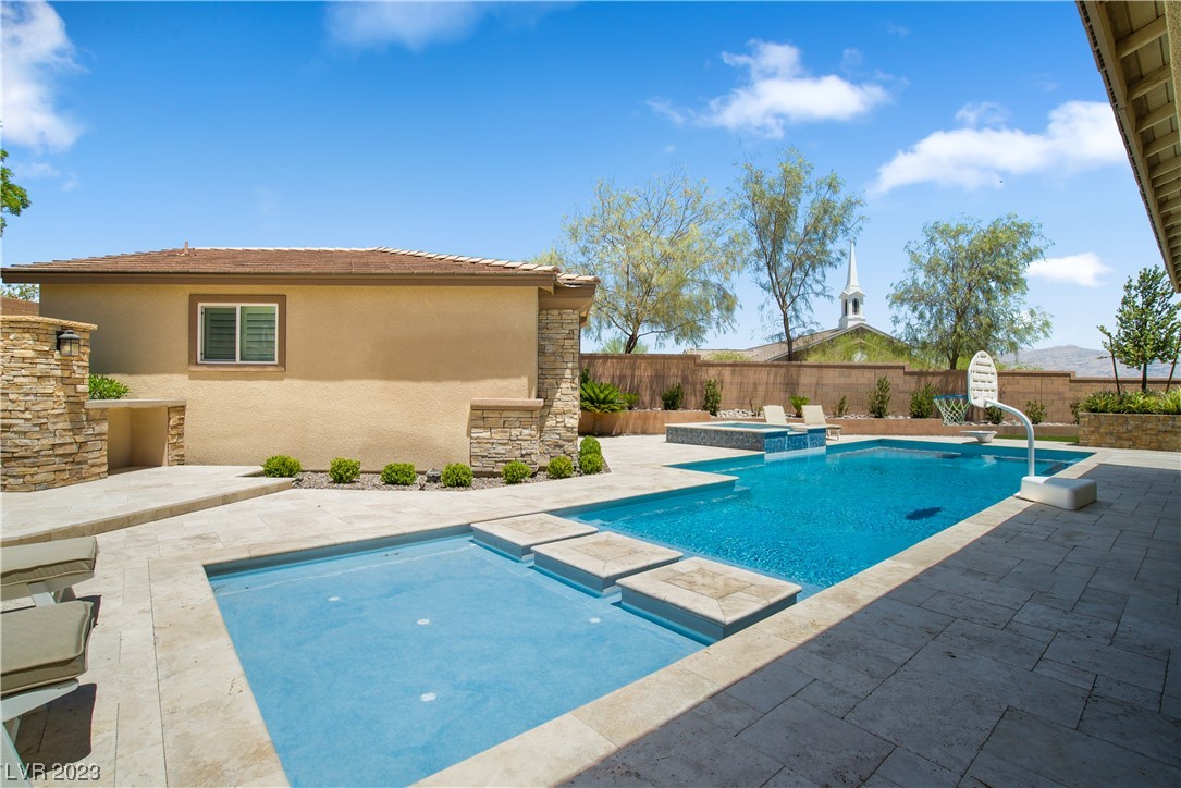7187 Messara Circle