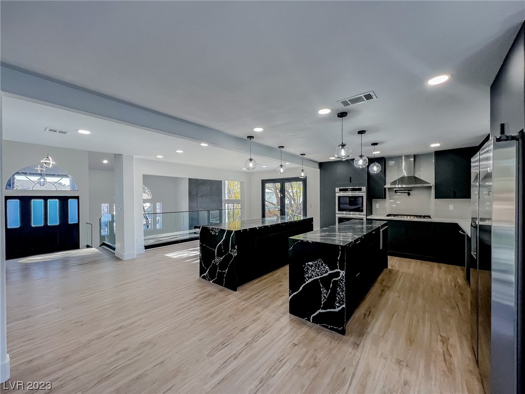 2800 Albrook Circle