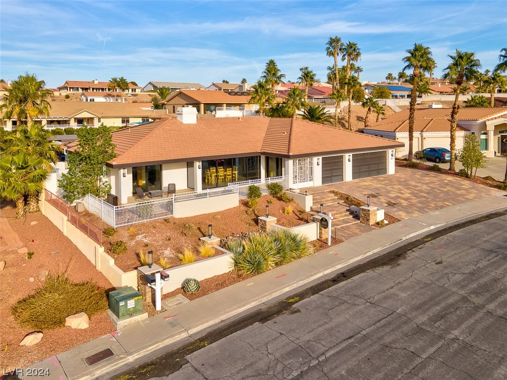 1037 Hollyhock Drive