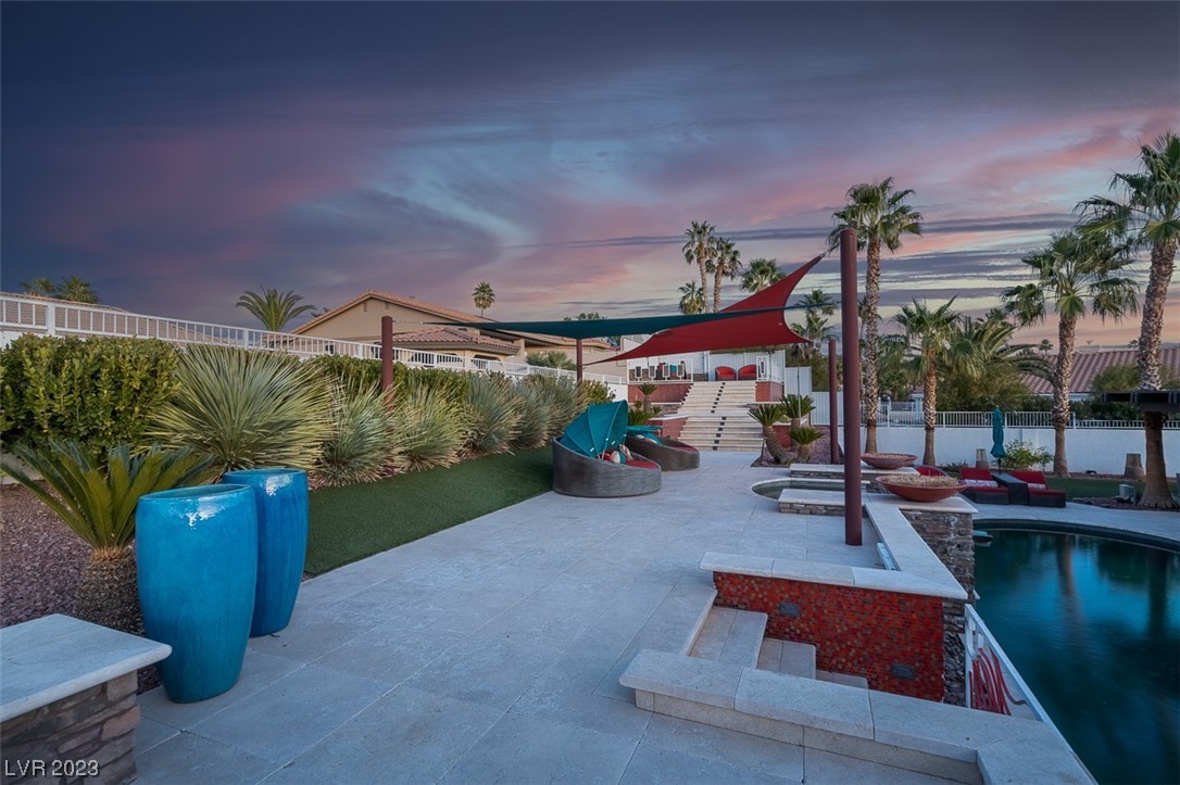 1037 Hollyhock Drive