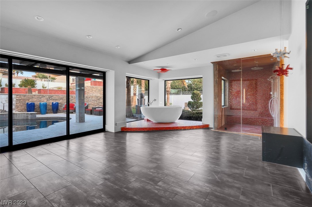 1037 Hollyhock Drive