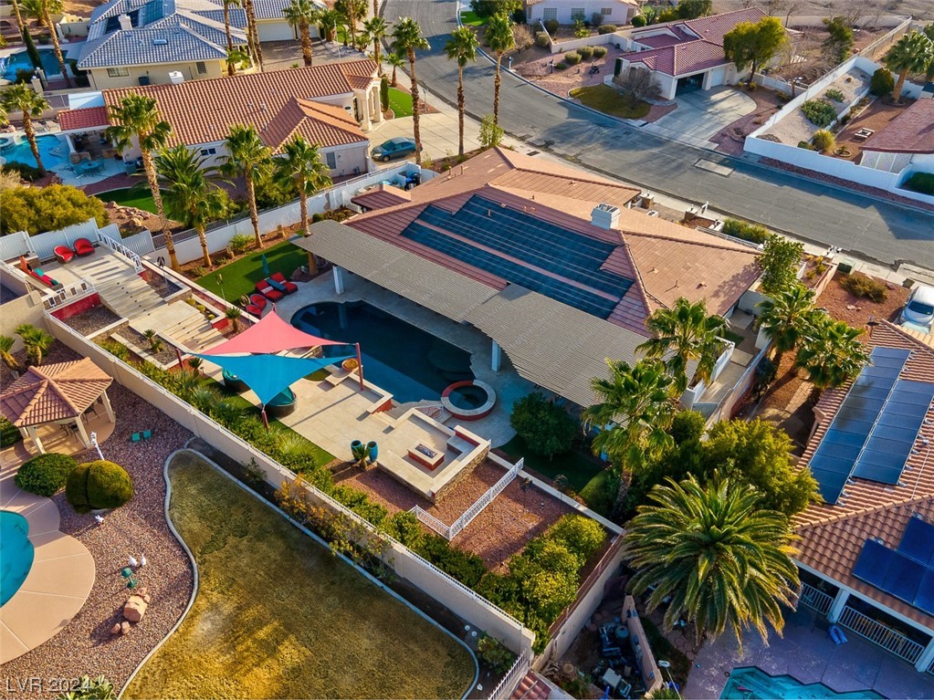 1037 Hollyhock Drive