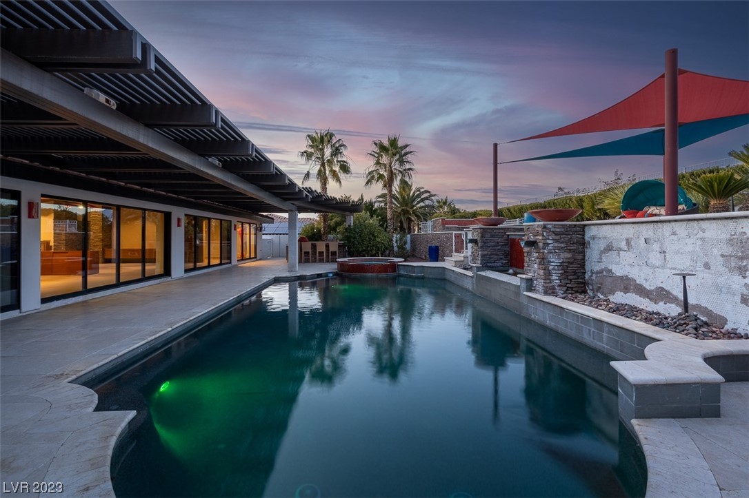 1037 Hollyhock Drive